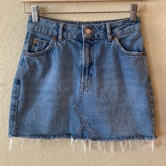 Topshop Moto raw hem mini denim skirt - Picture 5 of 13